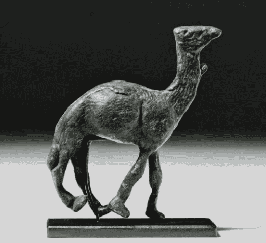 تمثال حيواني
